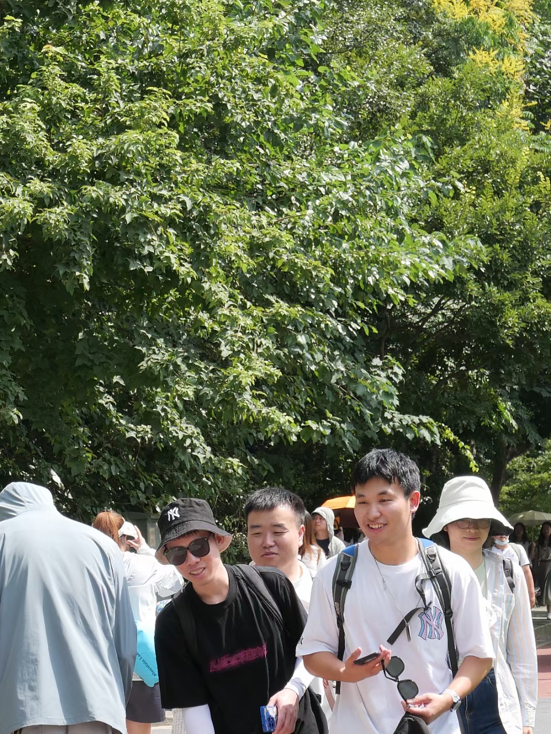 有没有适合初学者的爬山路线推荐？(图1)